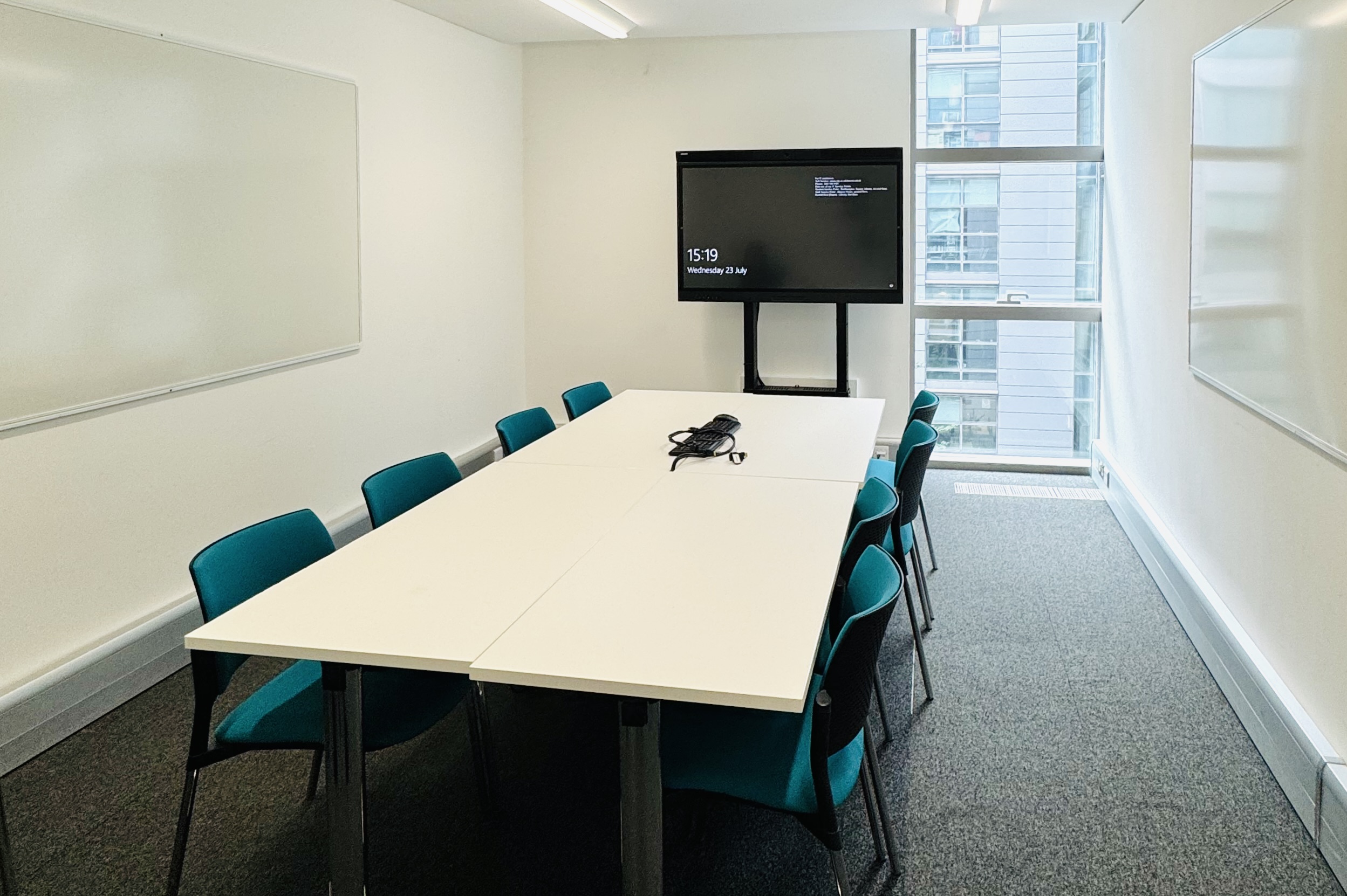 Syndicate room 3011