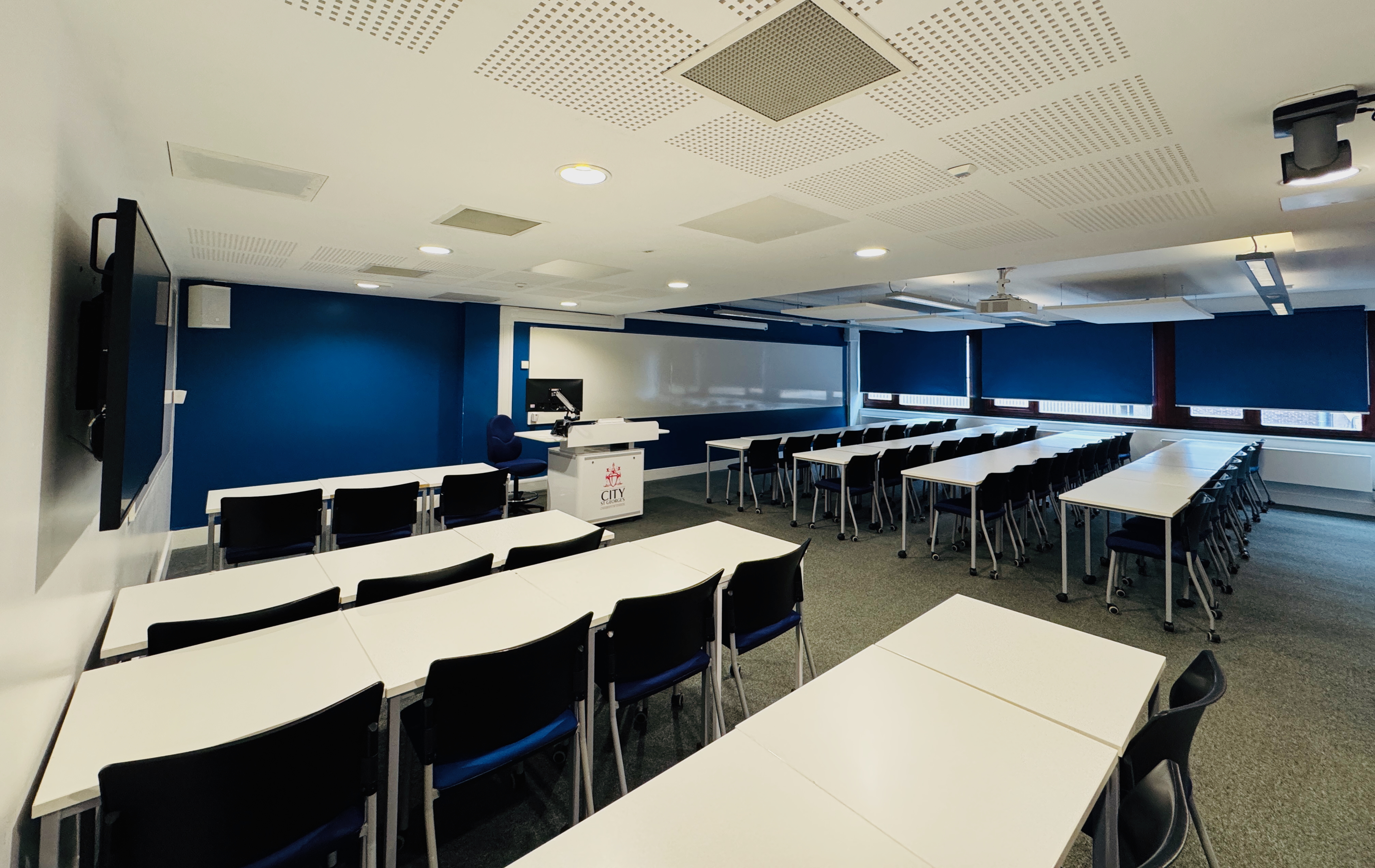Tait C307 Audience view
